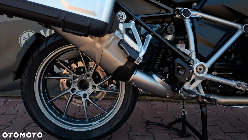 BMW R - 11