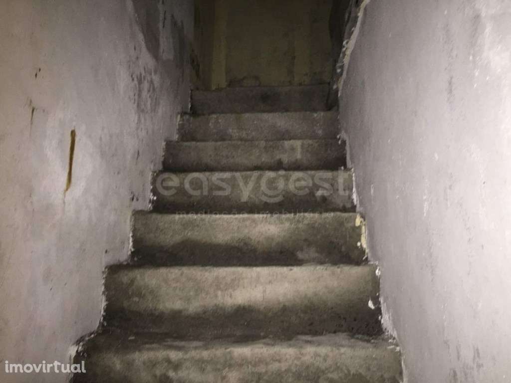 Possibilidade única na primeira linha de mar - Calhetas, São Miguel... - Grande imagem: 3/15