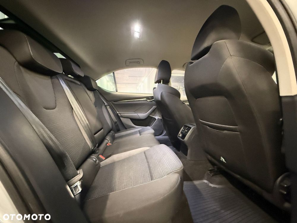 Skoda Octavia 1.5 TSI ACT Ambition - 21