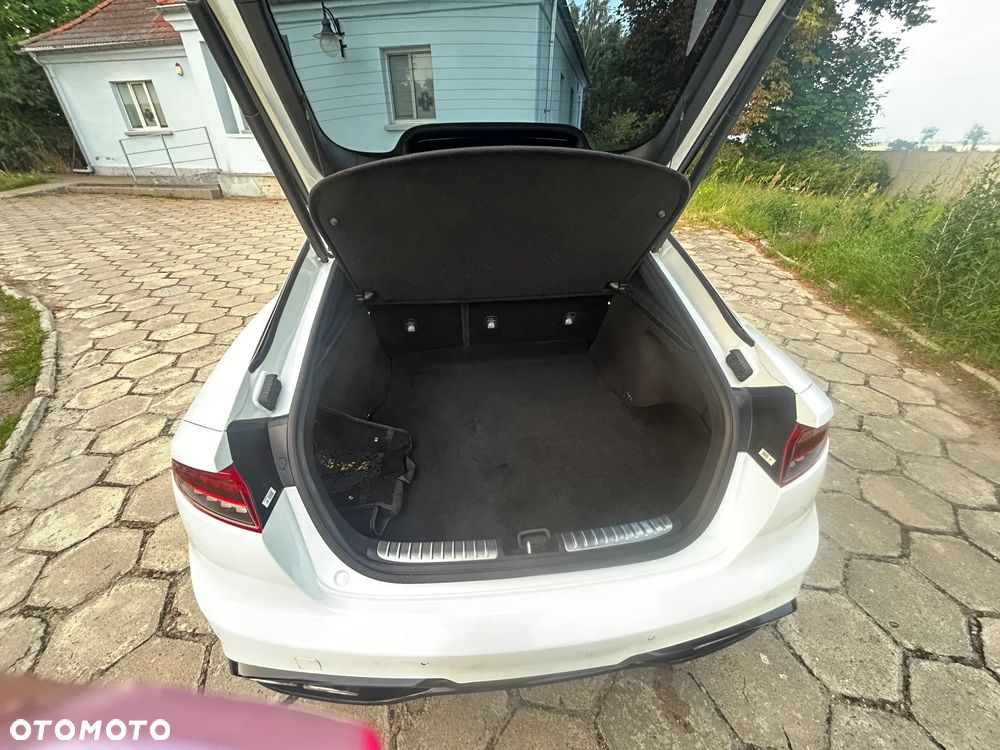 Kia Stinger 3.3 T-GDI V6 GT AWD - 25