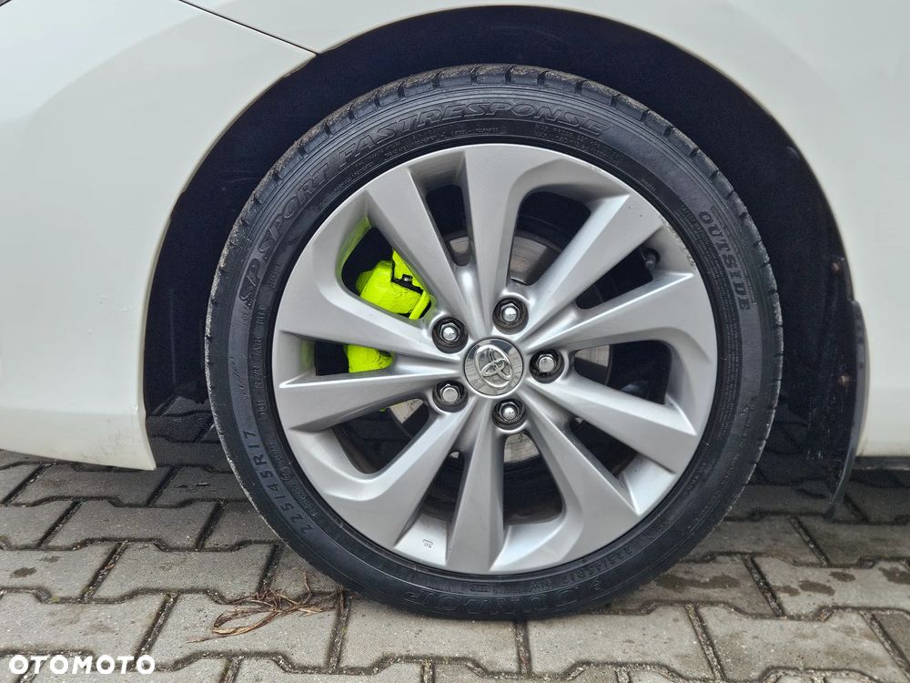 Toyota Auris 1.33 VVT-i Comfort - 29