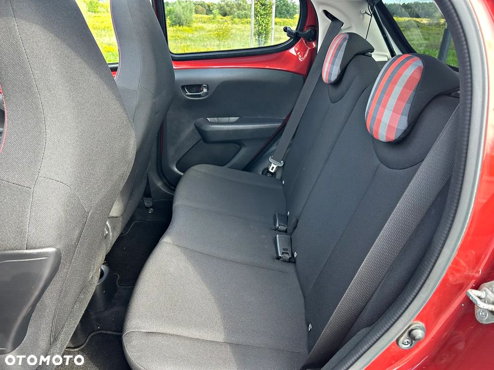 Peugeot 108 - 12