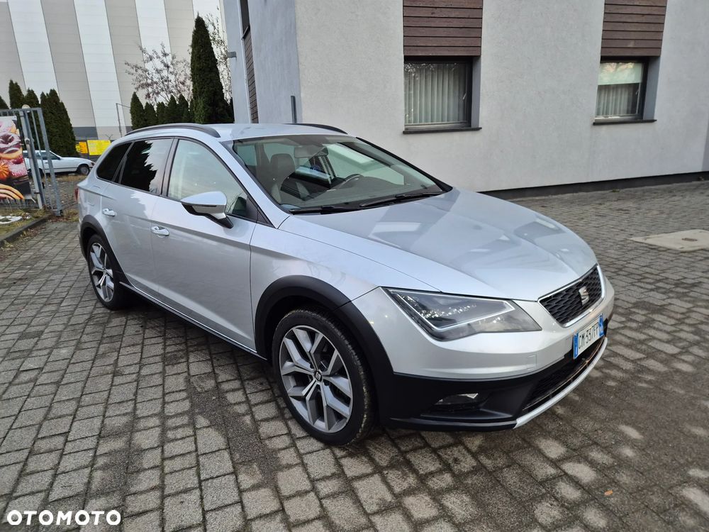 Seat Leon 2.0 TDI Start&Stop 4Drive DSG X-Perience - 3