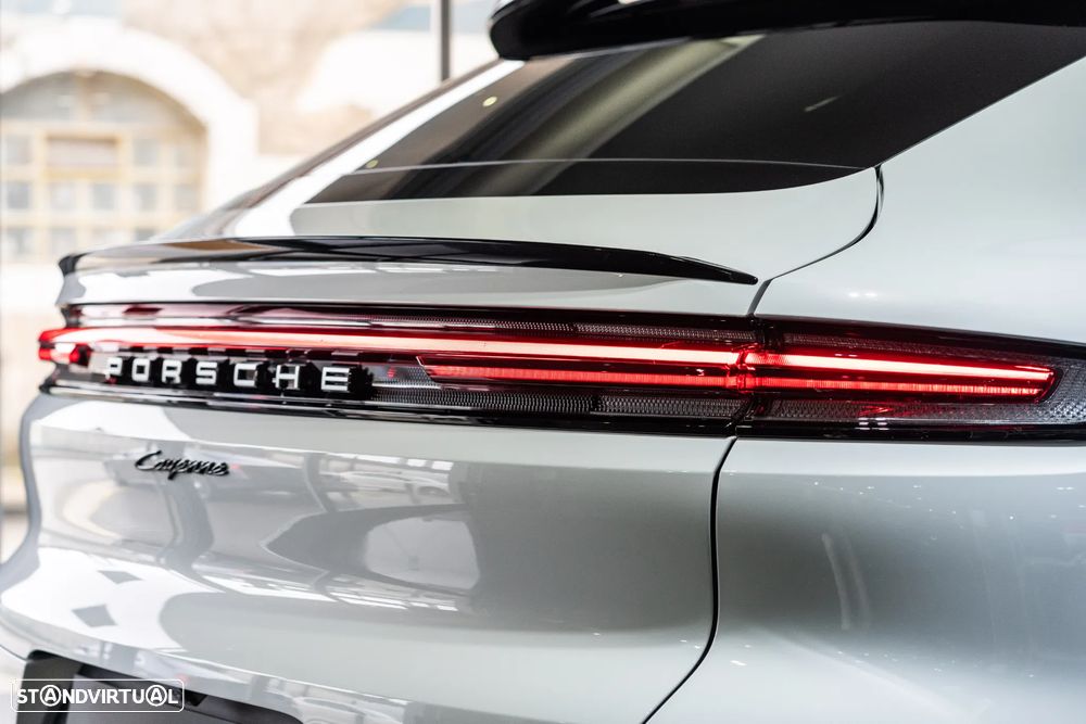 Porsche Cayenne Coupé E-Hybrid - 6