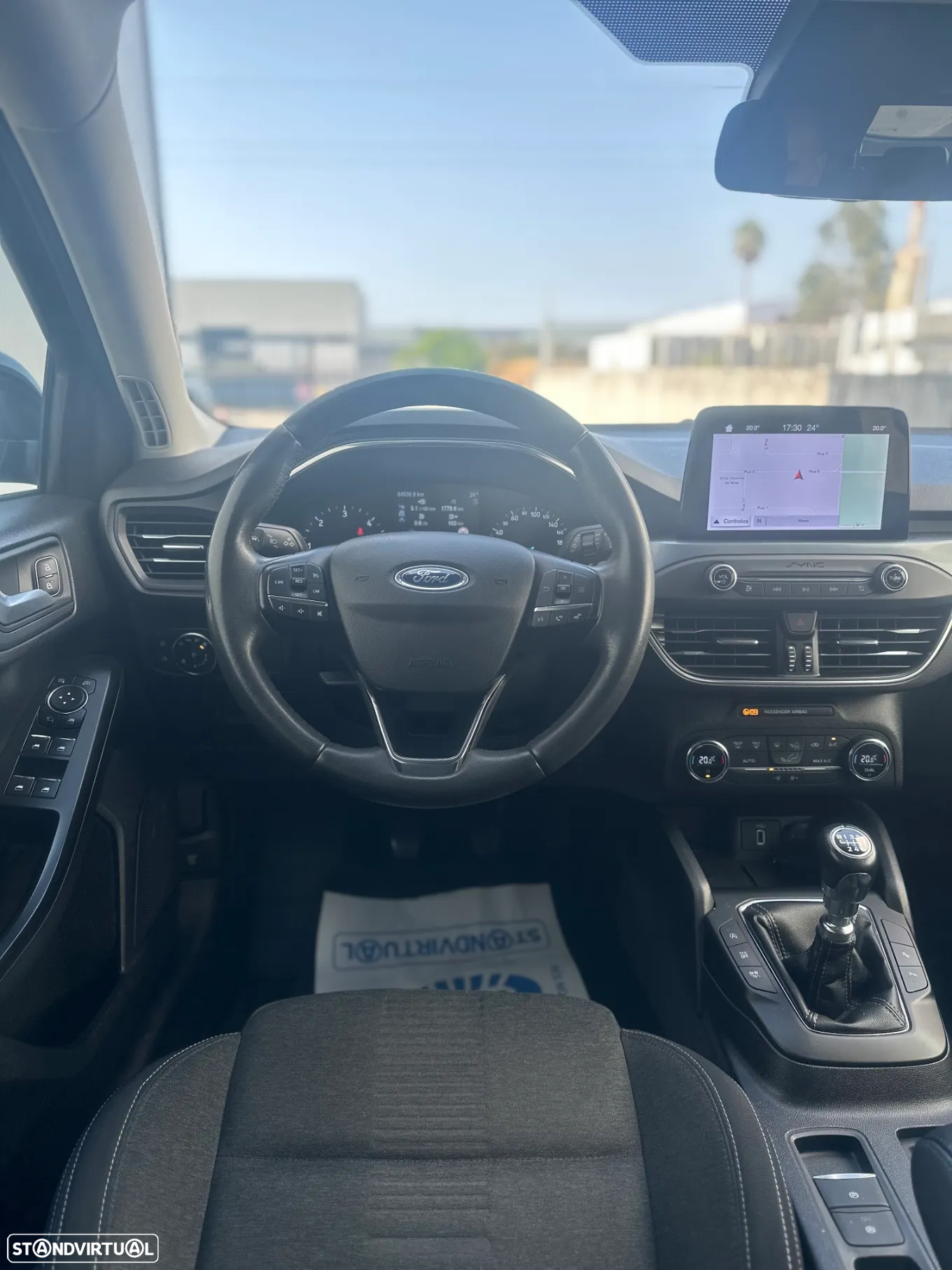 Ford Focus SW 1.5 TDCi EcoBlue Active - 16