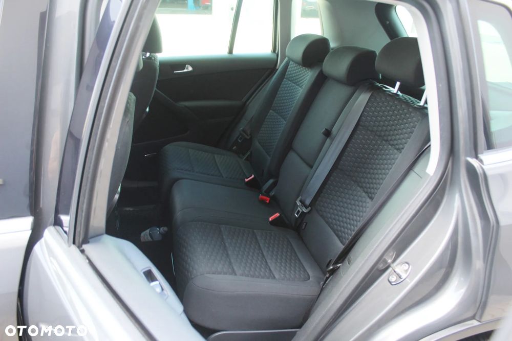 Volkswagen Tiguan 2.0 TDI 4Mot Sport DSG - 10
