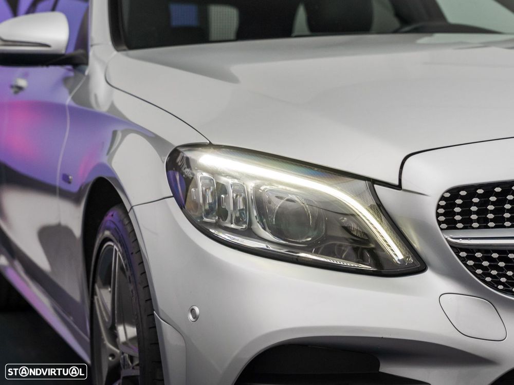 Mercedes-Benz C 300 de AMG Line - 9