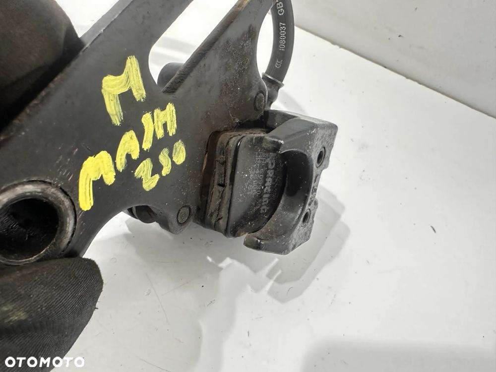 Zacisk pompa tył  Mash  Two Fifty 250  125  CafeRacer - 4