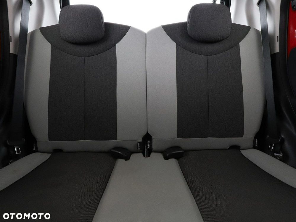 Toyota Aygo x-play - 19