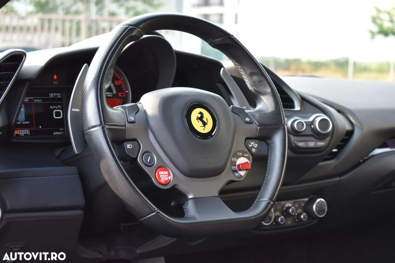 Ferrari 488 GTB - 11