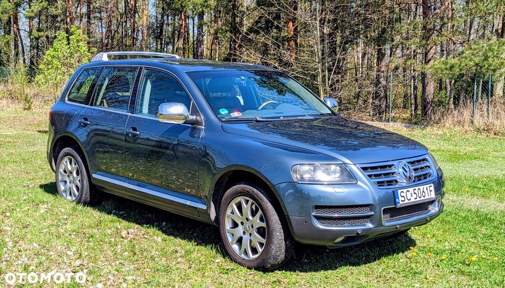 Volkswagen Touareg - 1