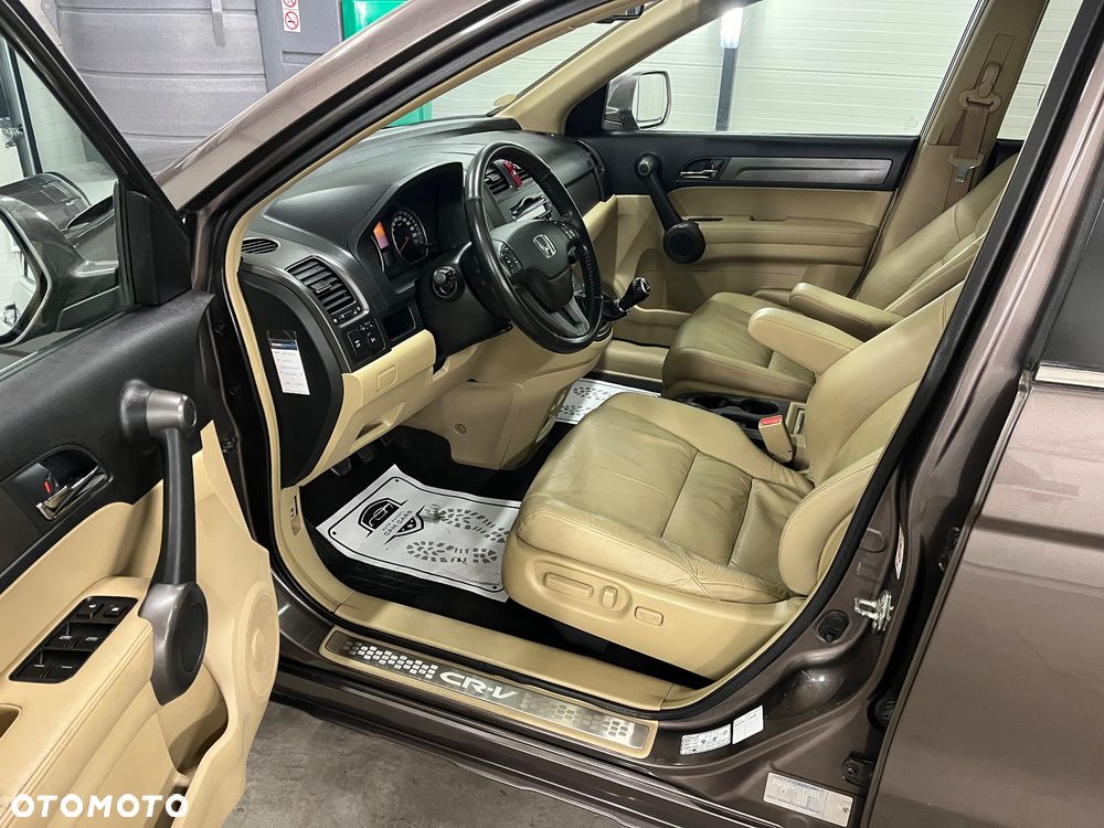 Honda CR-V 2.2i DTEC DPF Executive - 17