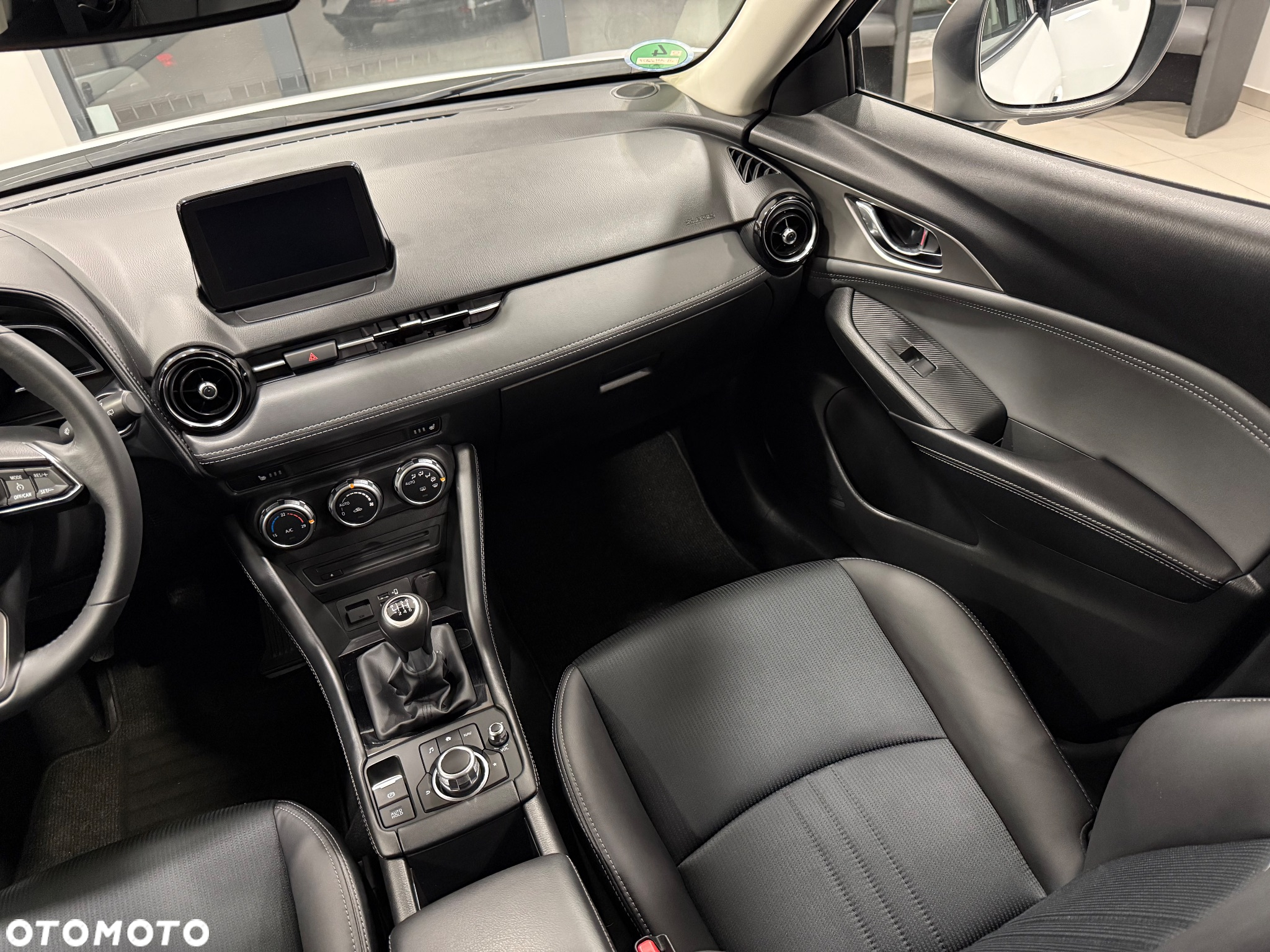 Mazda CX-3 2.0 SkyPrestige - 25