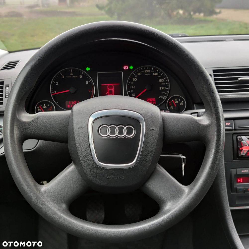 Audi A4 Avant 1.6 - 19