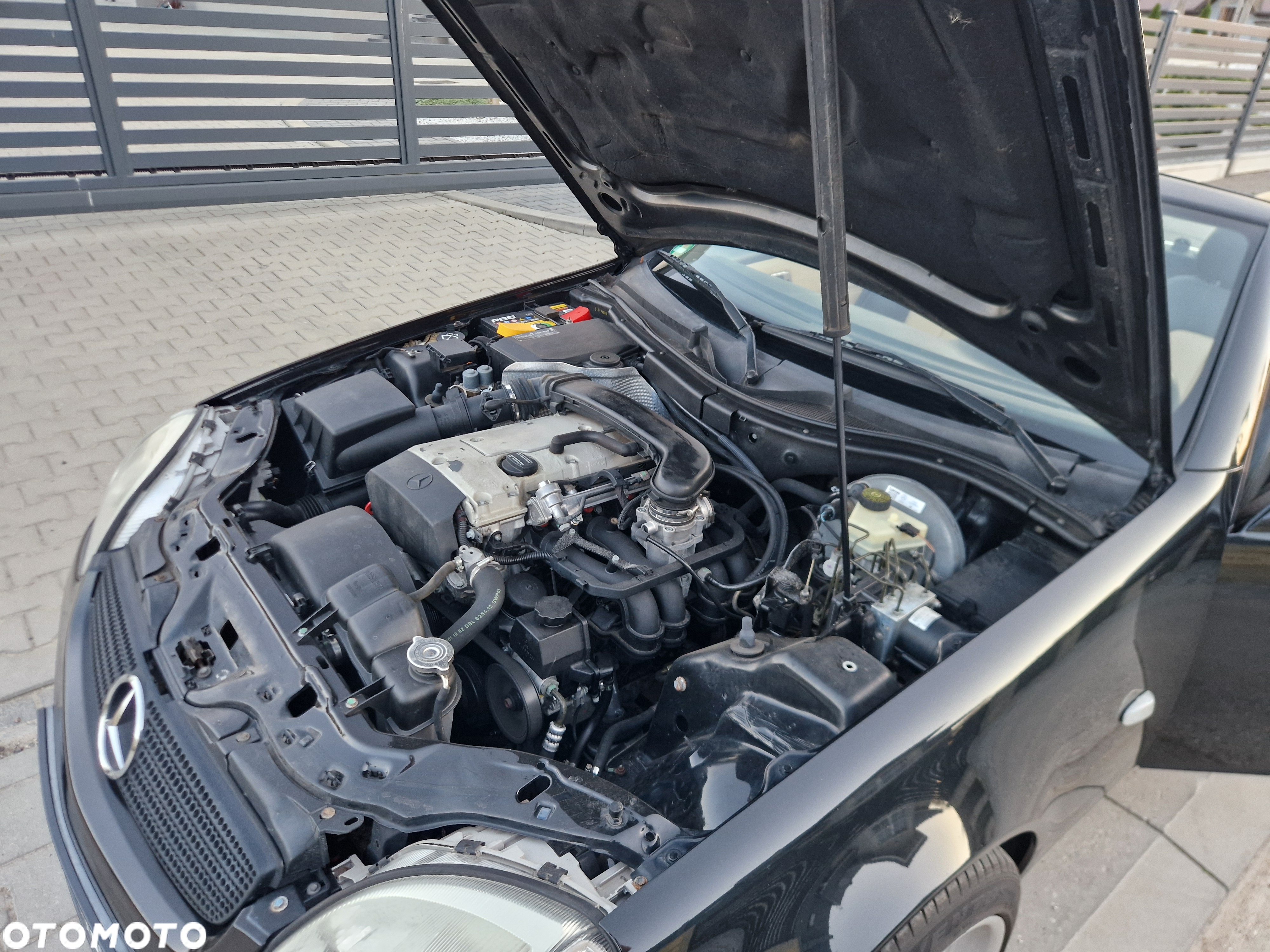 Mercedes-Benz SLK 200 - 18