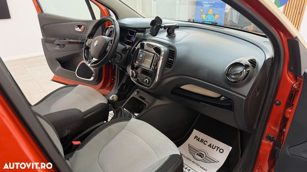 Renault Captur - 17