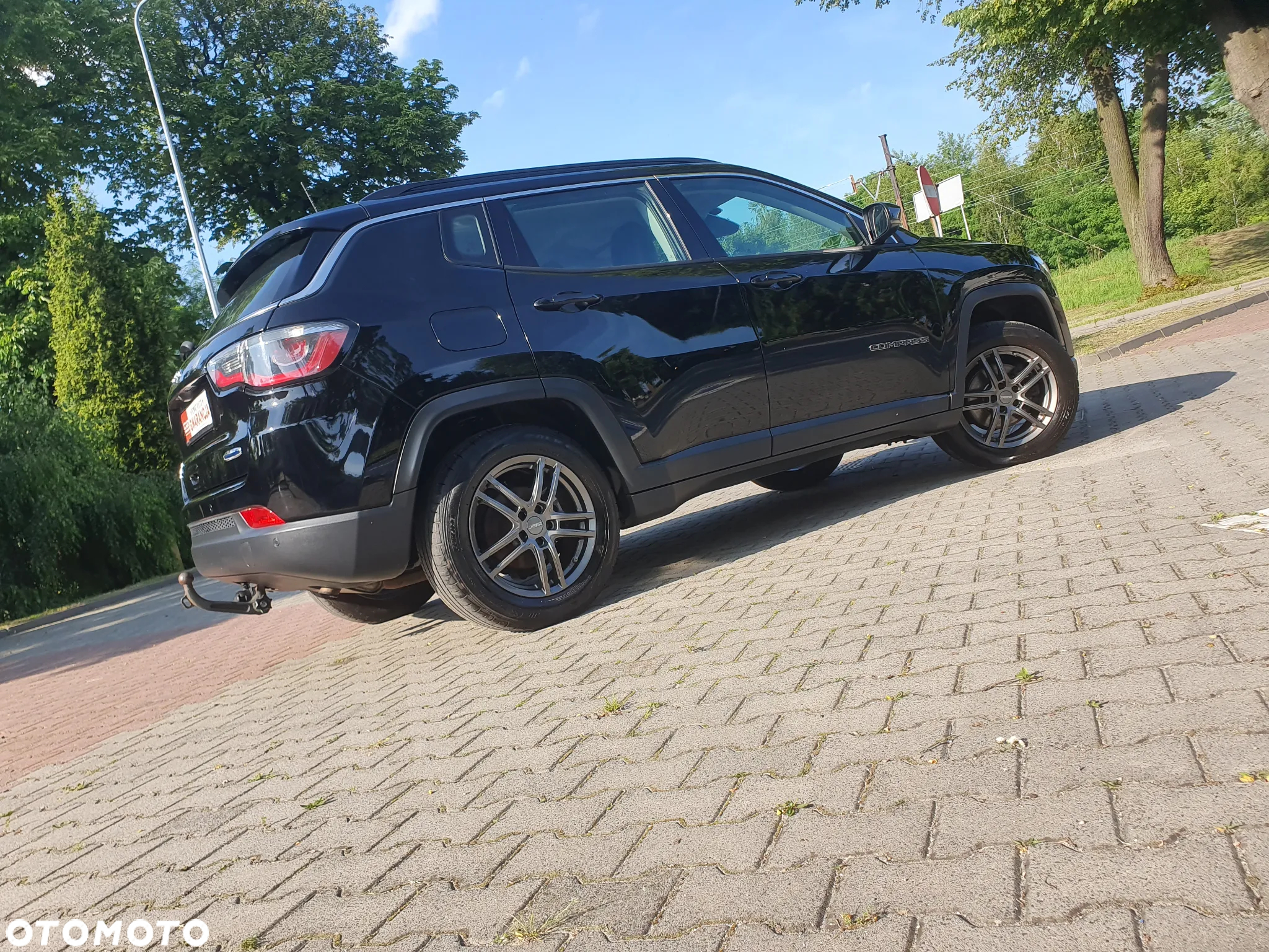 Jeep Compass 1.4 MultiAir Longitude - 28