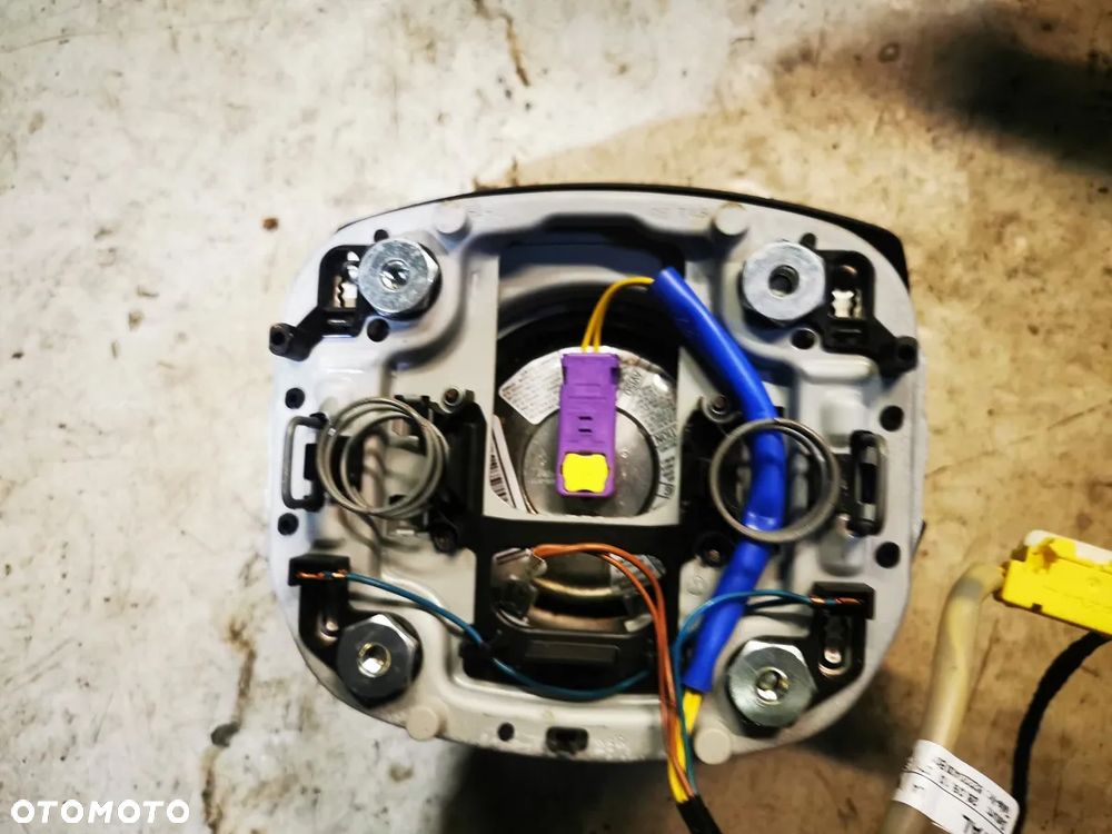 DESKA ROZDZIELCZA konsola kokpit pulpit poduszki airbag pasy KOMPLET ORYGINALNY SKODA YETI - 8
