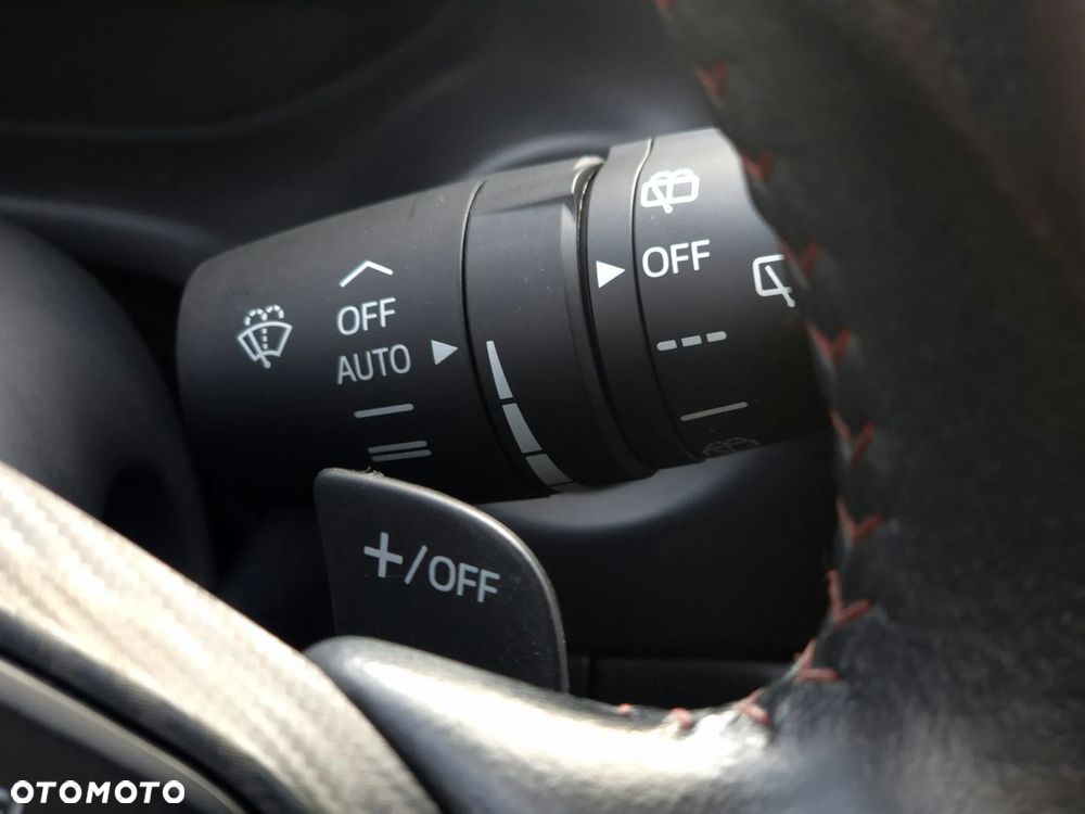 Mazda 3 SKYACTIV-D 150 Automatik Exclusive-Line - 38