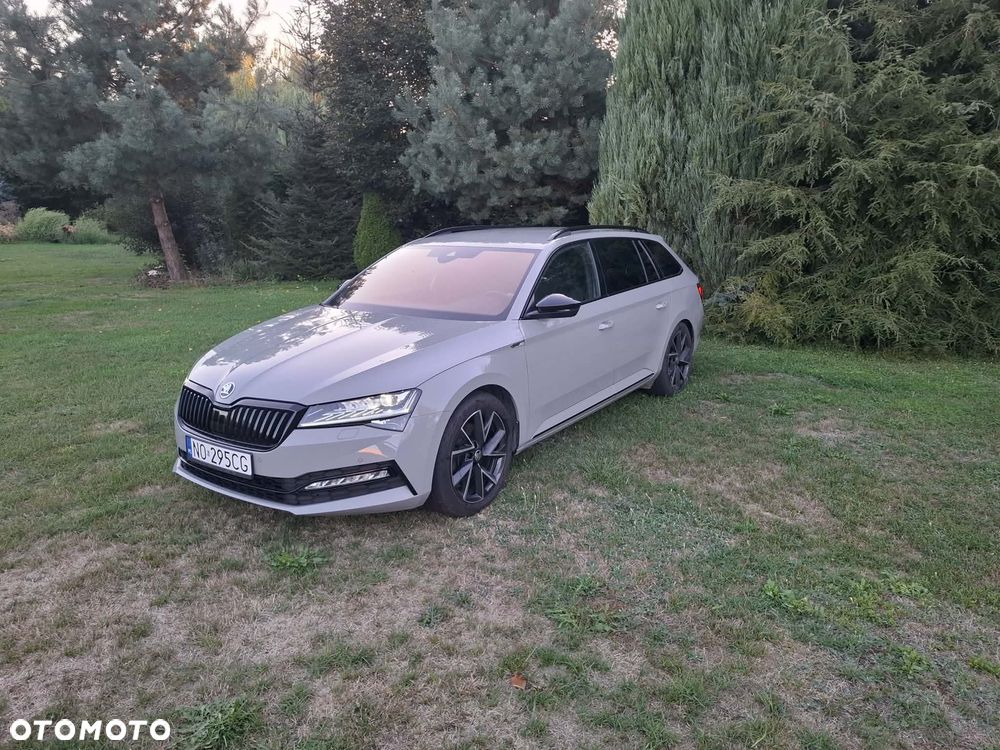 Skoda Superb 2.0 TDI SCR 4x4 Sportline DSG - 17