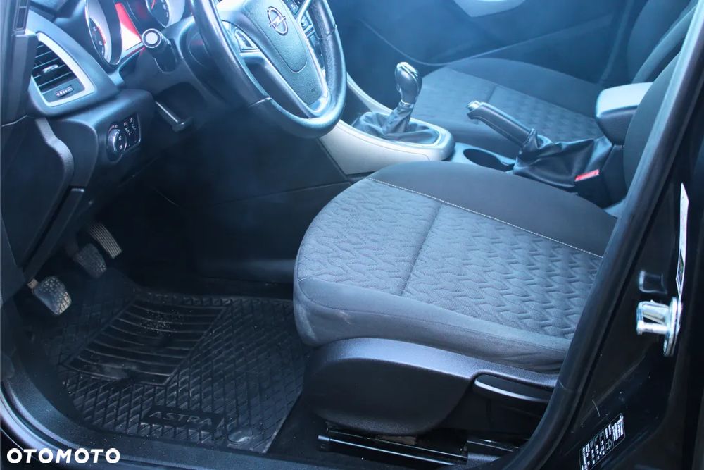 Opel Astra 1.7 CDTI DPF ENERGY - 13