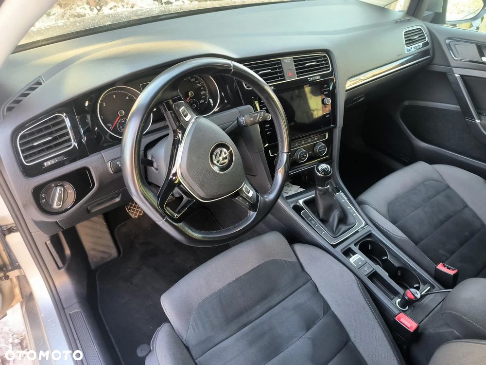 Volkswagen Golf 1.6 TDI BMT Highline - 13