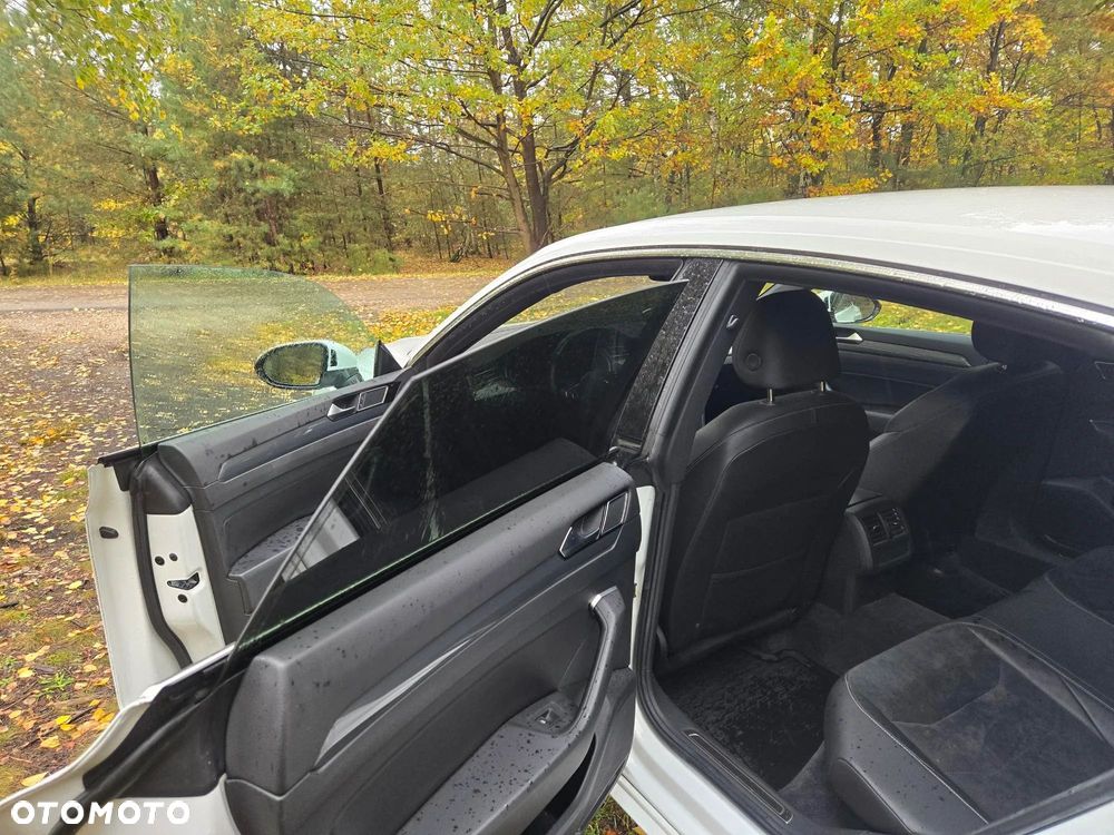 Volkswagen Arteon 2.0 TSI R-Line DSG - 11