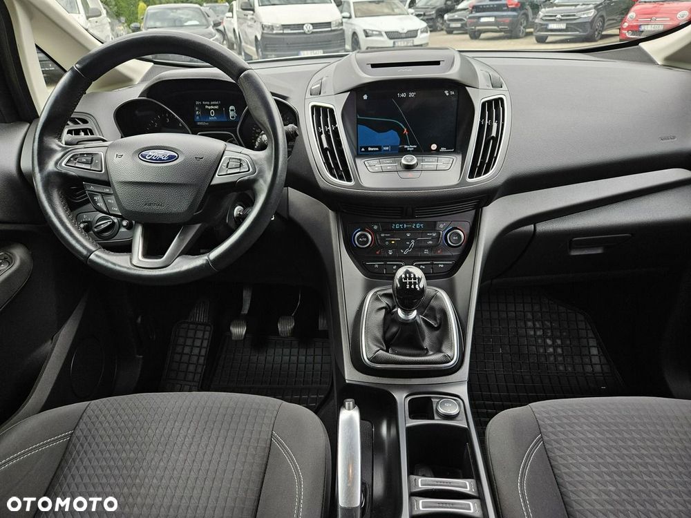 Ford Grand C-MAX - 18
