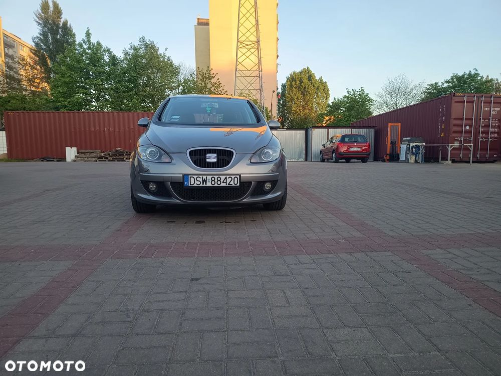 Seat Toledo 2.0 TDI Stylance DSG - 1