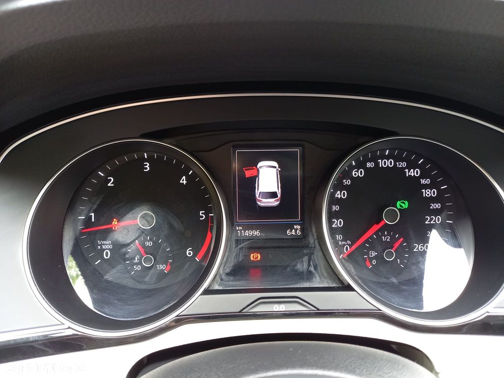 Volkswagen Passat 2.0 TDI SCR DSG Highline - 19