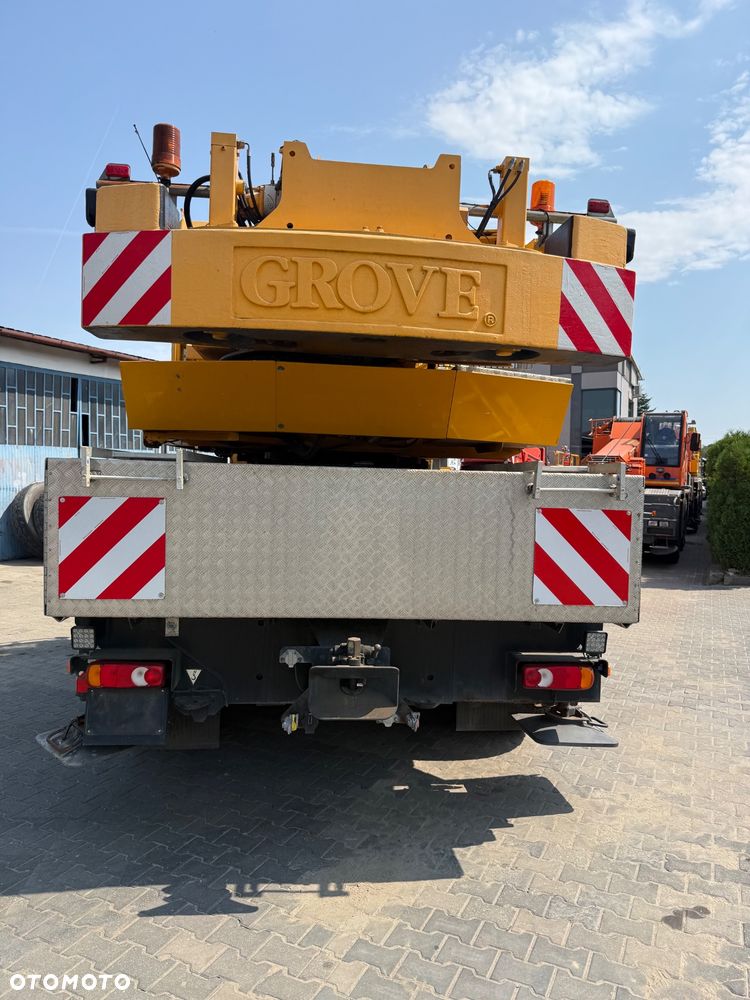 Grove GMK 2035E - 23