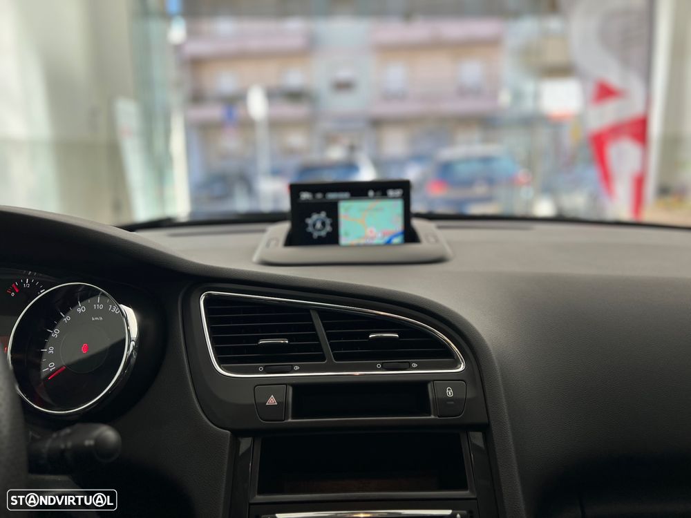 Peugeot 5008 1.6 BlueHDi Style - 13