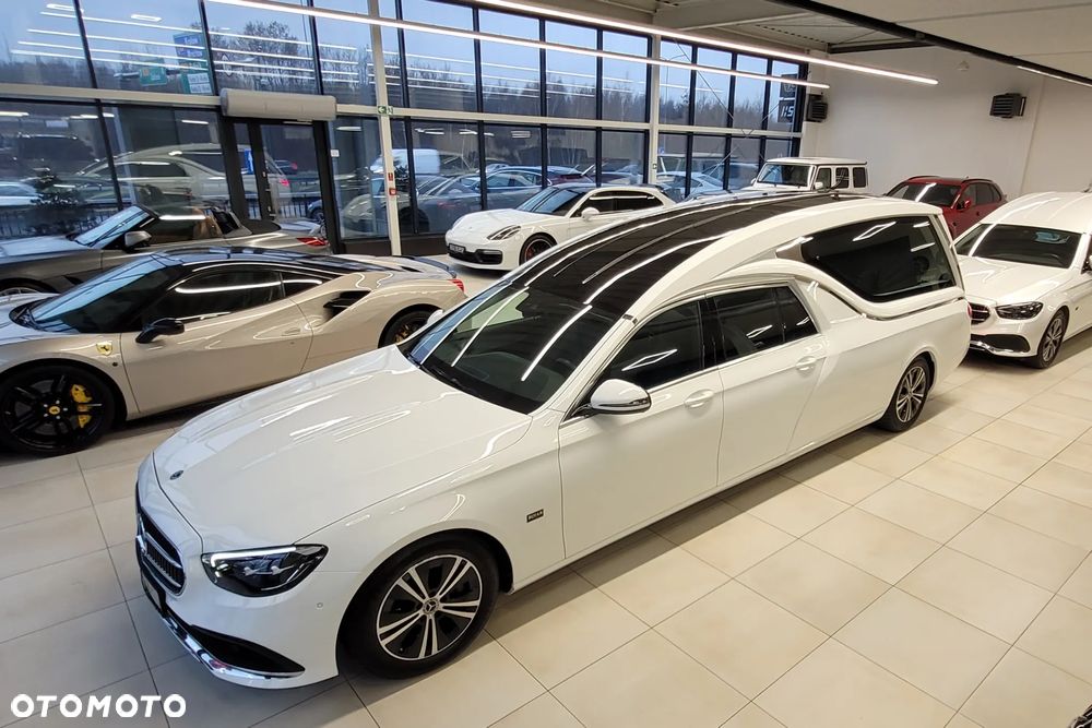 Mercedes-Benz Klasa E 200 Exclusive - 14