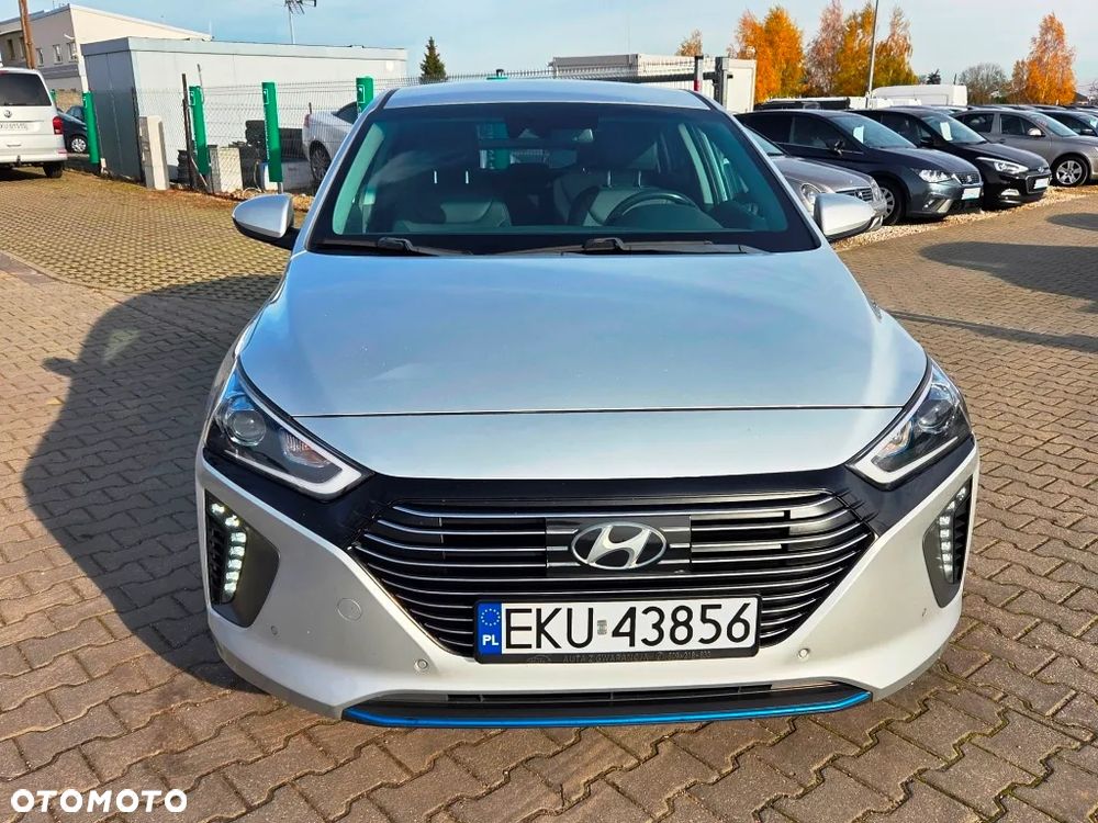 Hyundai IONIQ Hybrid Premium - 19