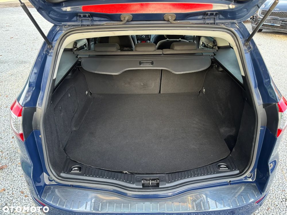 Ford Mondeo 2.0 Titanium - 35