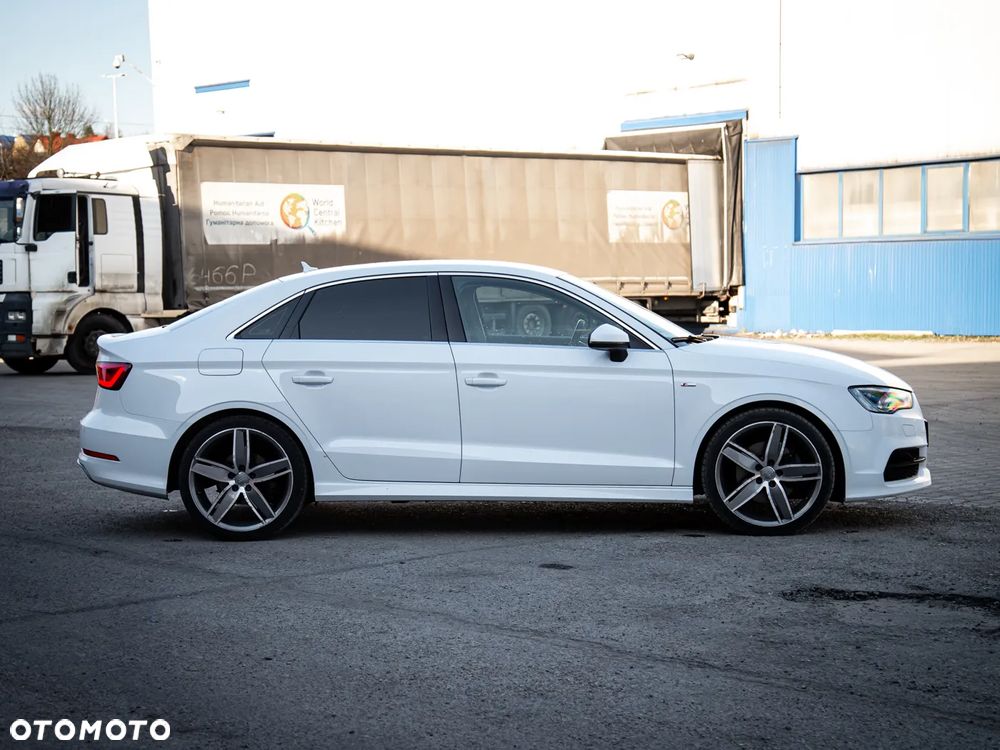 Audi A3 Limousine 1.8 TFSI quattro S tronic S line Sportpaket - 18