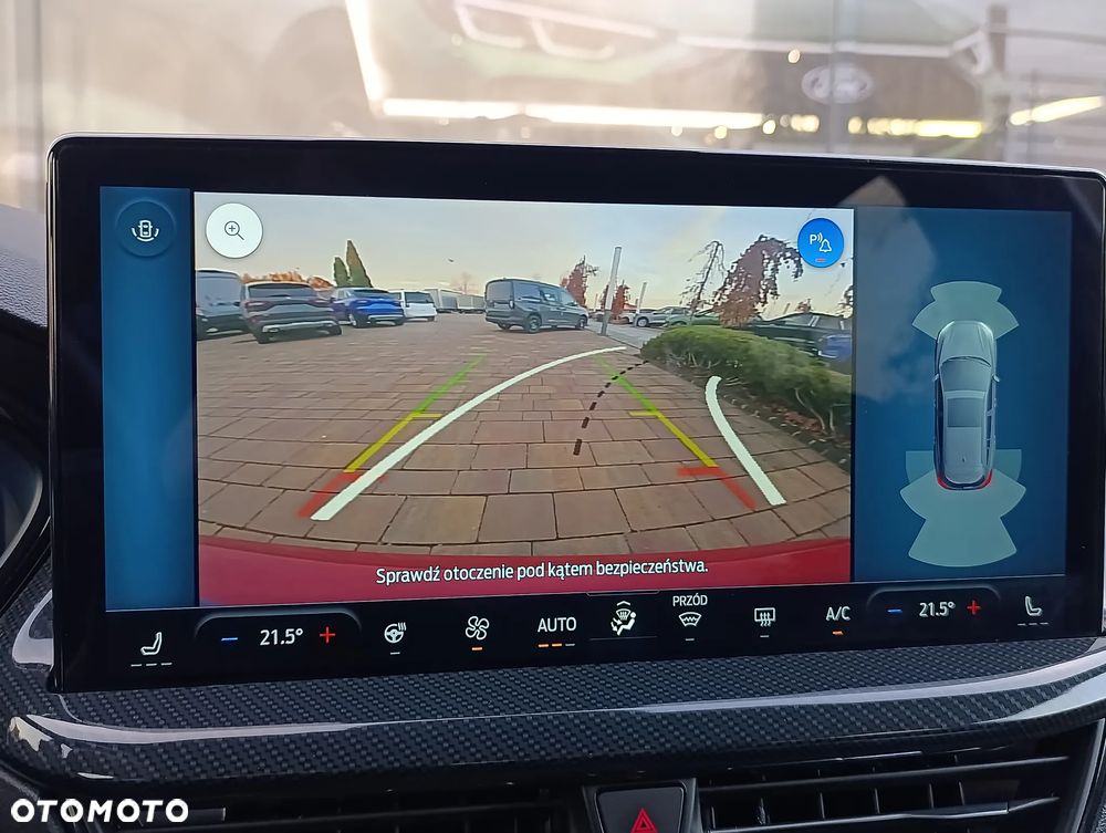 Ford Focus 1.0 EcoBoost mHEV ST-Line X - 13