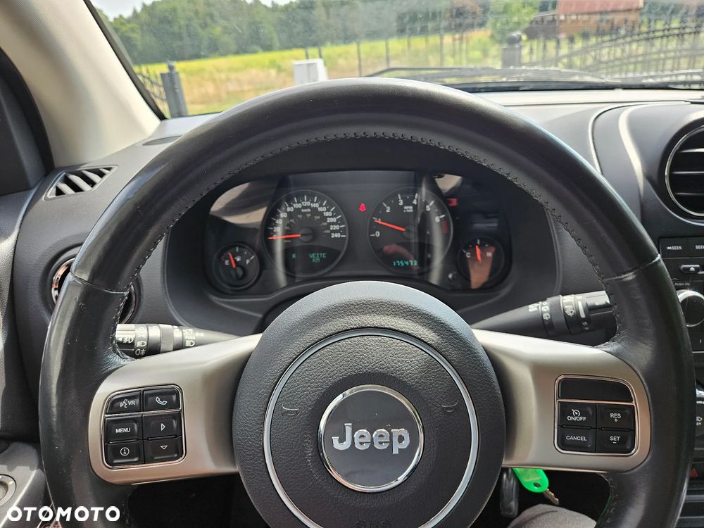 Jeep Compass 2.0I 4x2 Limited - 15