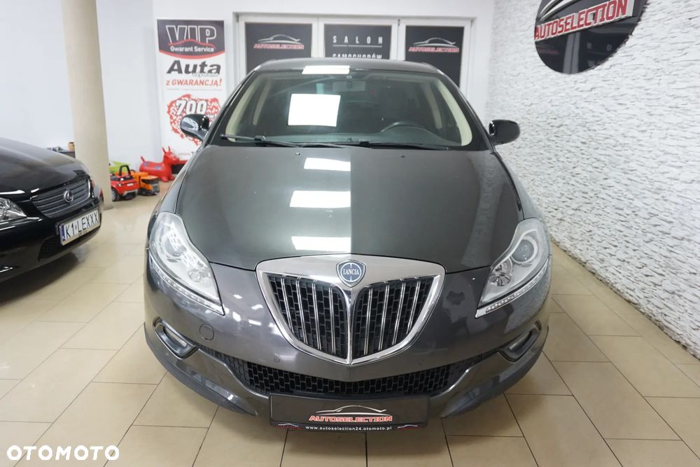 Lancia Delta 2.0 MJ Gold - 2