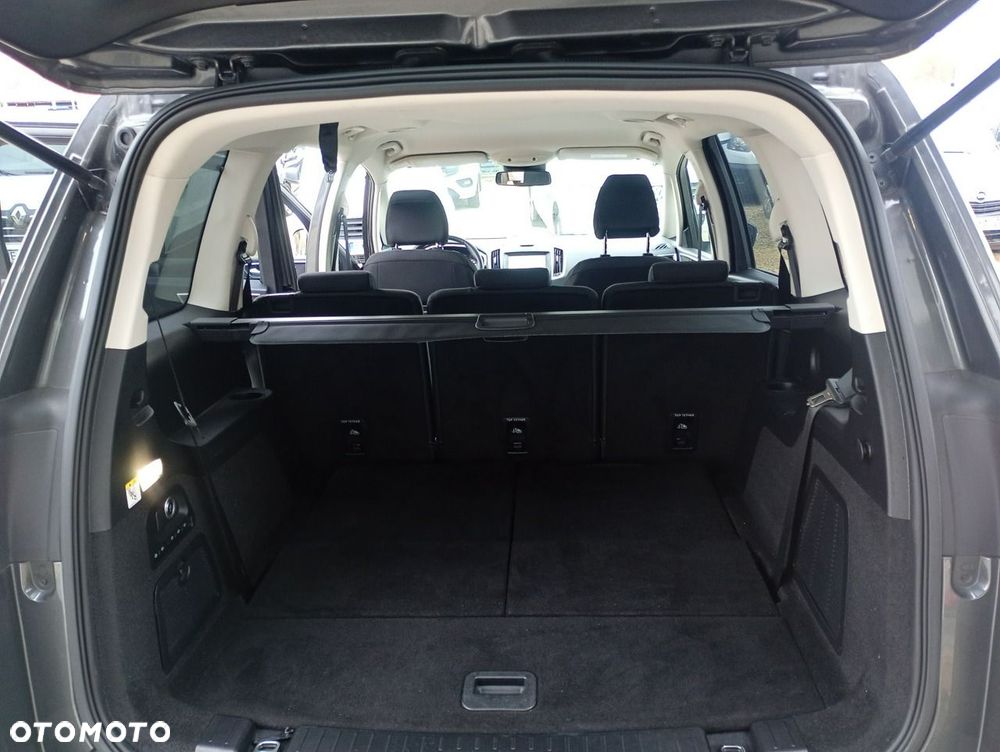 Ford Galaxy - 22