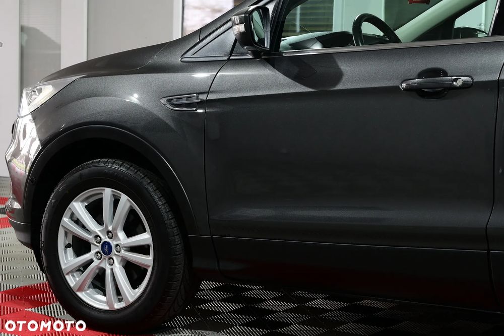Ford Kuga 1.5 EcoBoost FWD Titanium ASS GPF - 35