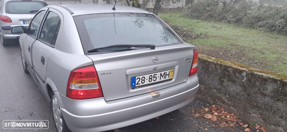 Opel Astra 1.4 Club - 2
