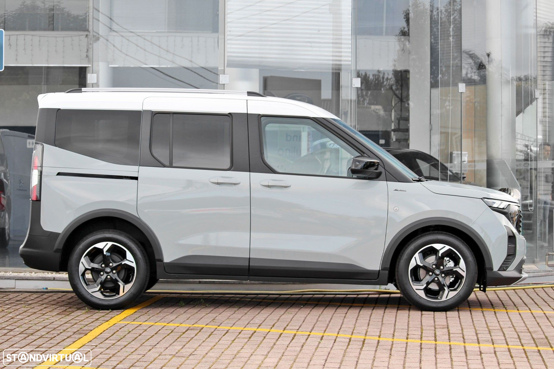 Ford Tourneo Courier 1.0 EcoBoost Active - 5