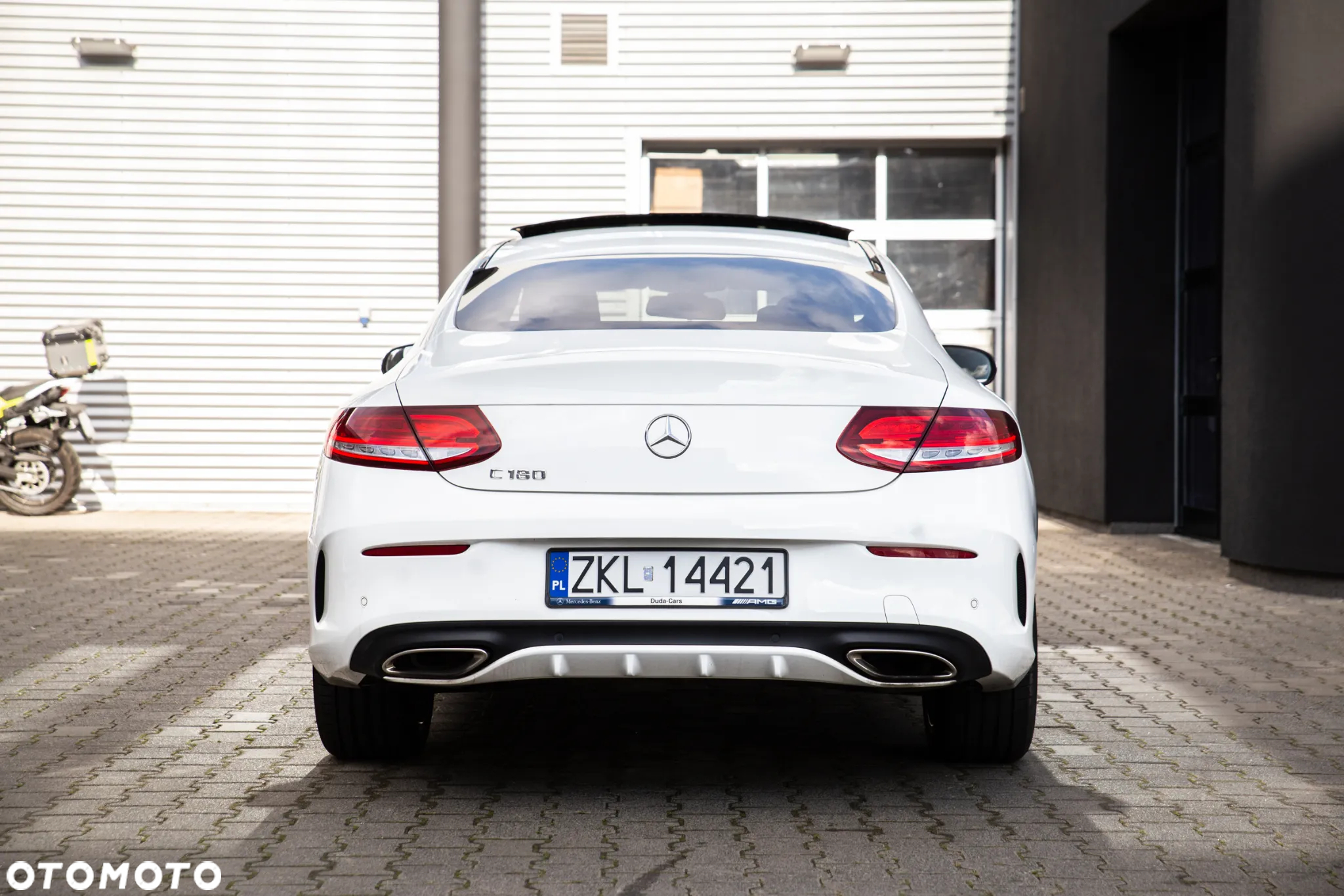Mercedes-Benz Klasa C 180 7G-TRONIC - 10