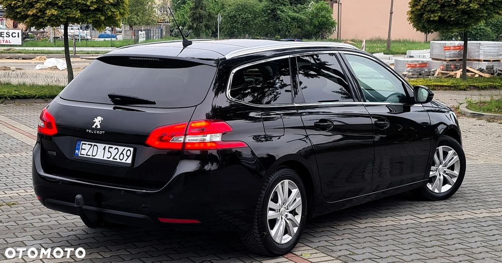 Peugeot 308 BlueHDi 130 Stop & Start Allure Business-Paket - 11