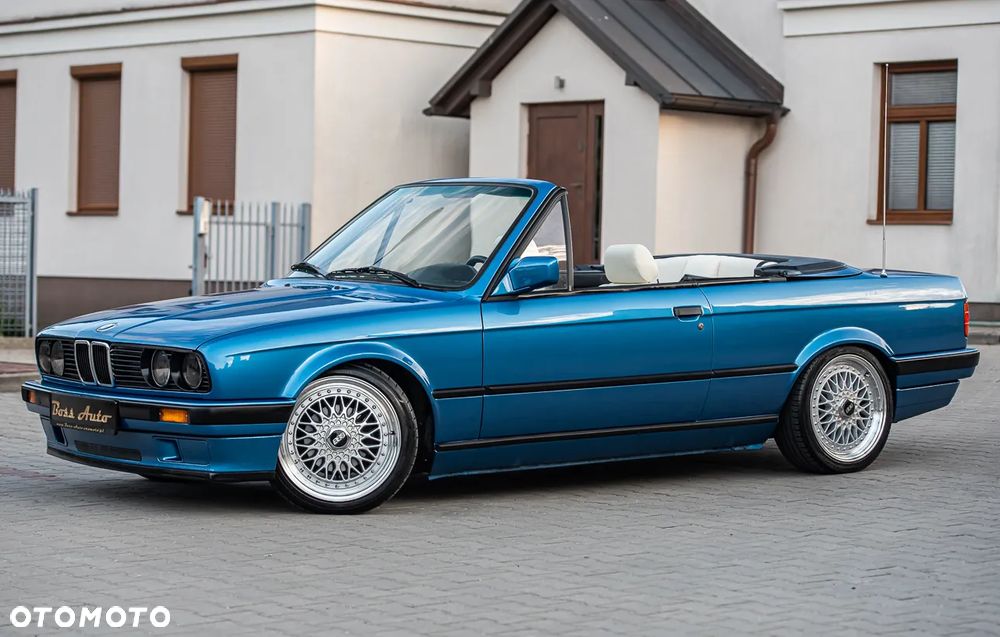 BMW Seria 3 325i - 6