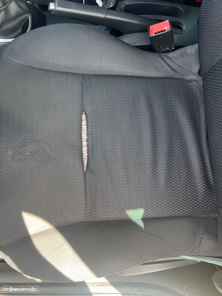 Renault Clio Break 1.2 TCE Dynamique S - 17