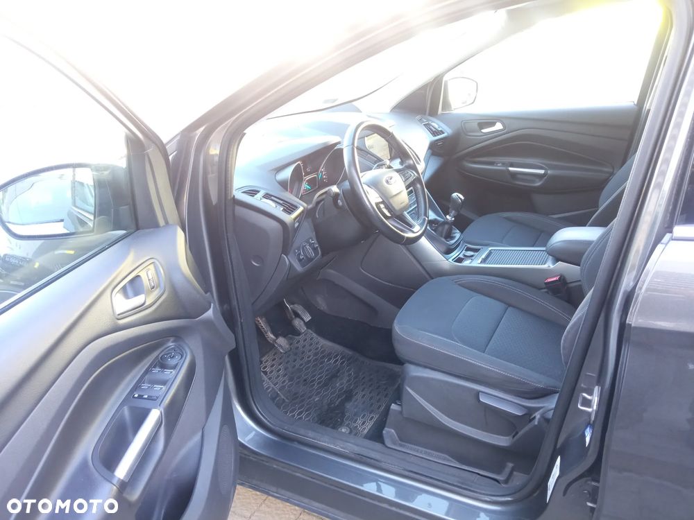 Ford Kuga 1.5 EcoBoost FWD Trend ASS MMT6 - 8