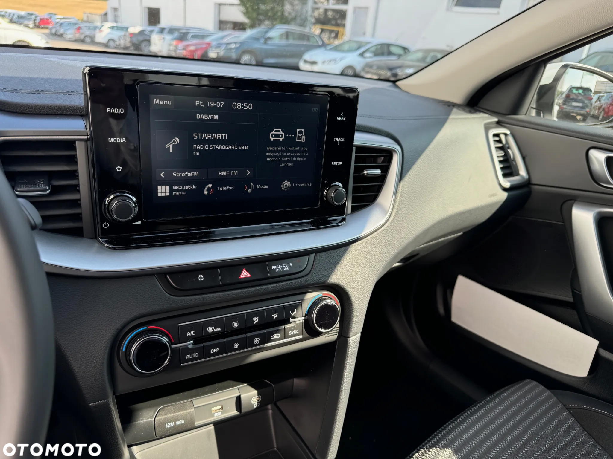 Kia XCeed 1.5 T-GDI M - 9
