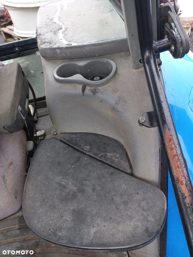 Kabina New Holland TM 190,155,140,drzwi,ehr,instalacja elektryczna,komputer,sterowniki,120,ford,130,obciążniki,balast. - 6